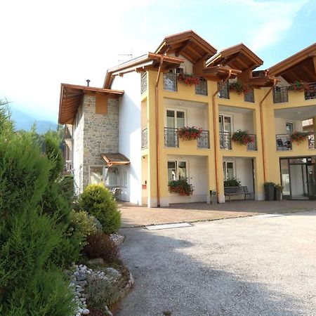 Hotel Garni Sottobosco Димаро Экстерьер фото