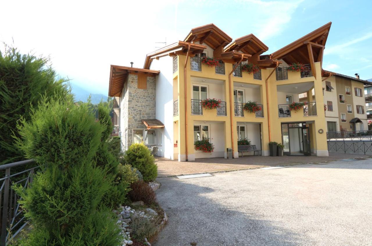 Hotel Garni Sottobosco Димаро Экстерьер фото