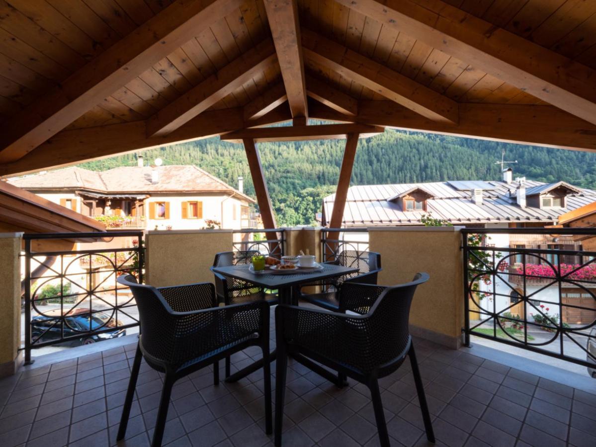 Hotel Garni Sottobosco Димаро Экстерьер фото
