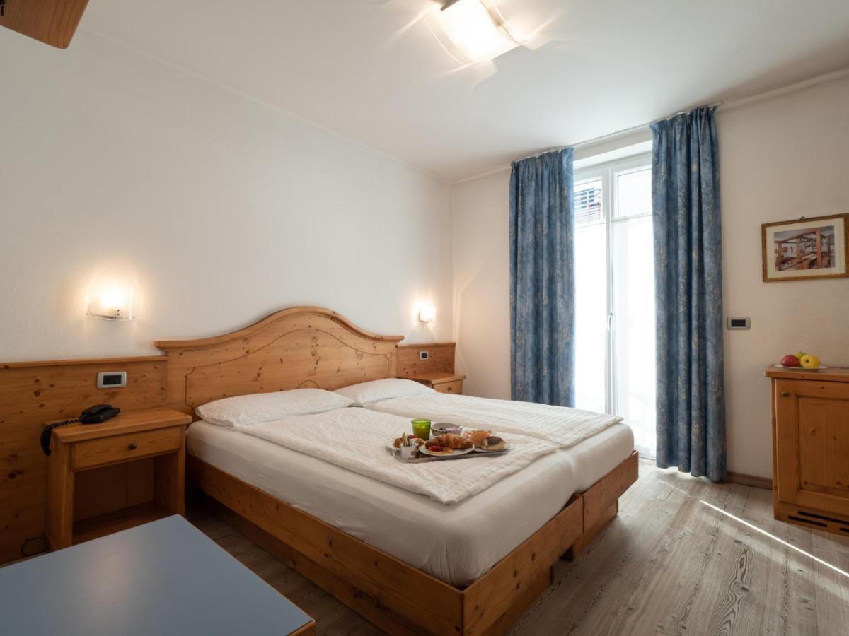 Hotel Garni Sottobosco Димаро Экстерьер фото