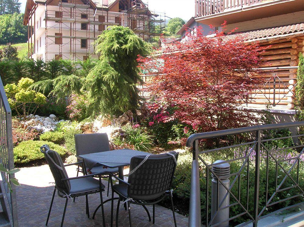 Hotel Garni Sottobosco Димаро Экстерьер фото