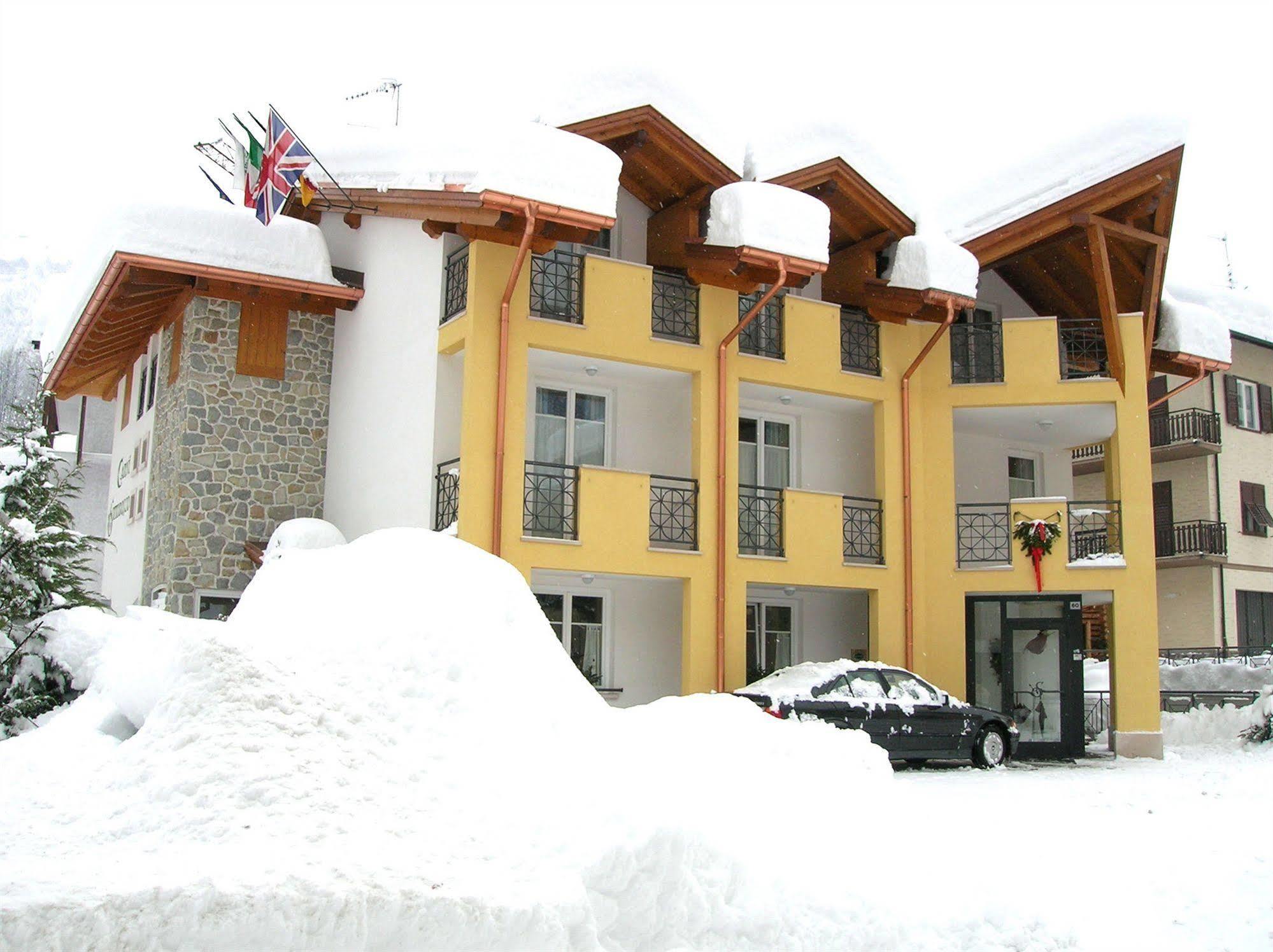 Hotel Garni Sottobosco Димаро Экстерьер фото